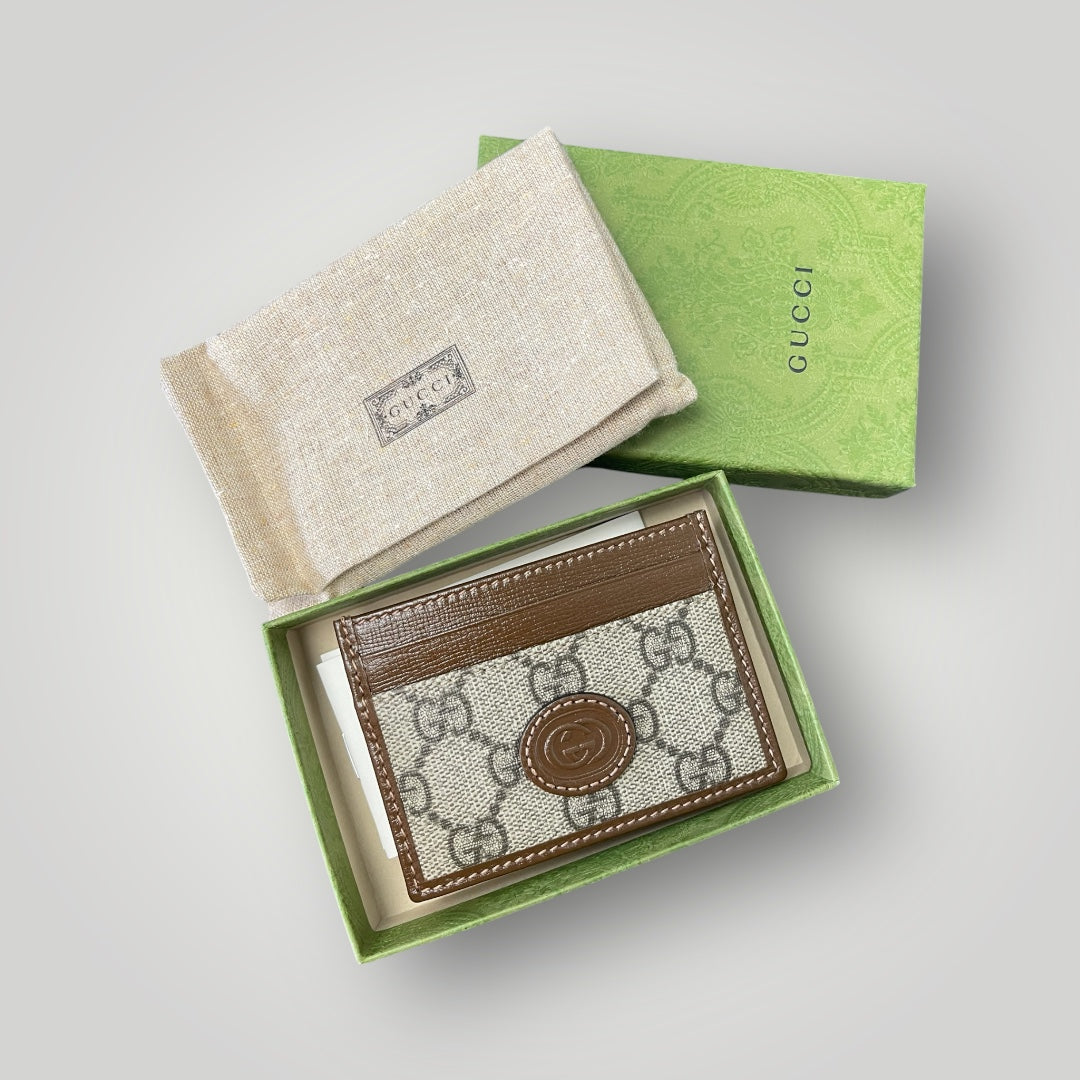 Gucci GG Retro Supreme Card Holder