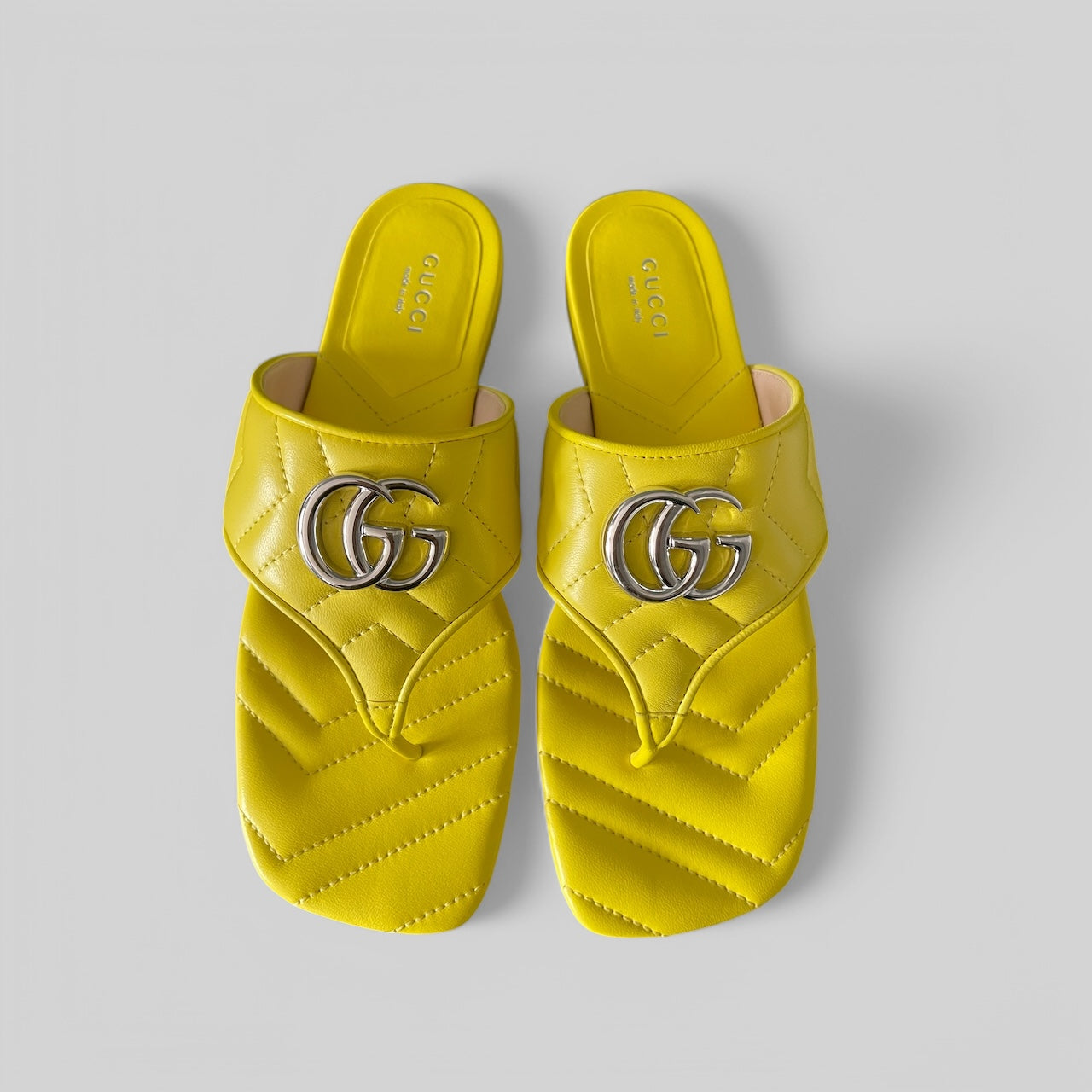 Gucci Marmont Thong