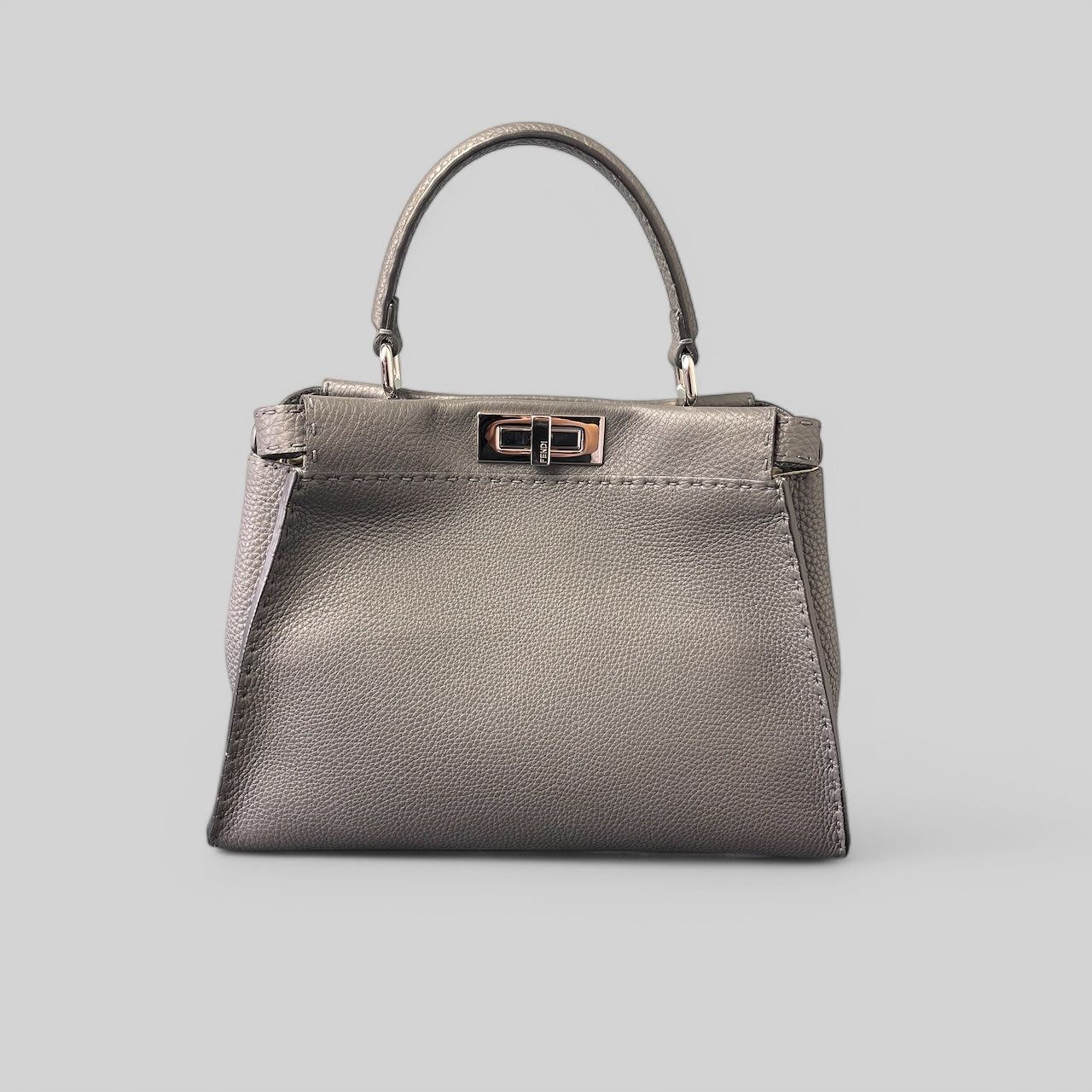 Pre-Owned Fendi Peekaboo Top Handle Bag-Medium