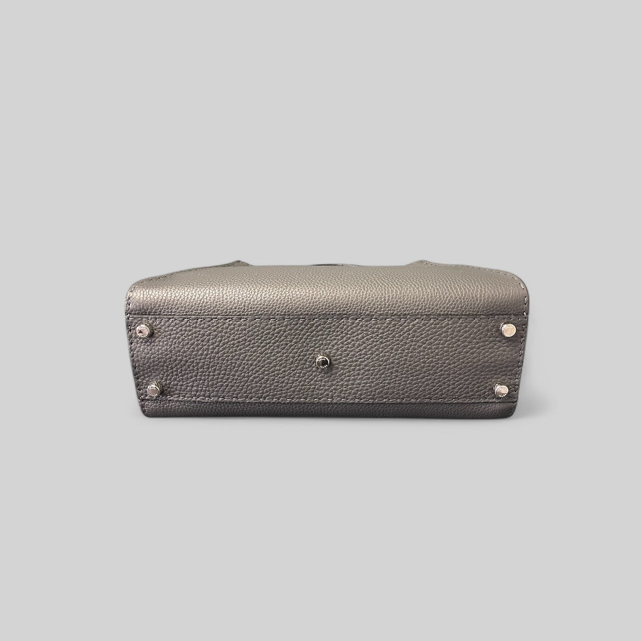 Pre-Owned Fendi Peekaboo Top Handle Bag-Medium