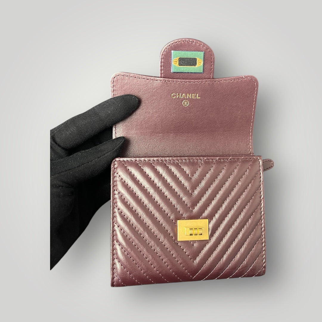 Pre-Owned Chanel Reissue Flap Wallet-Tri-fold